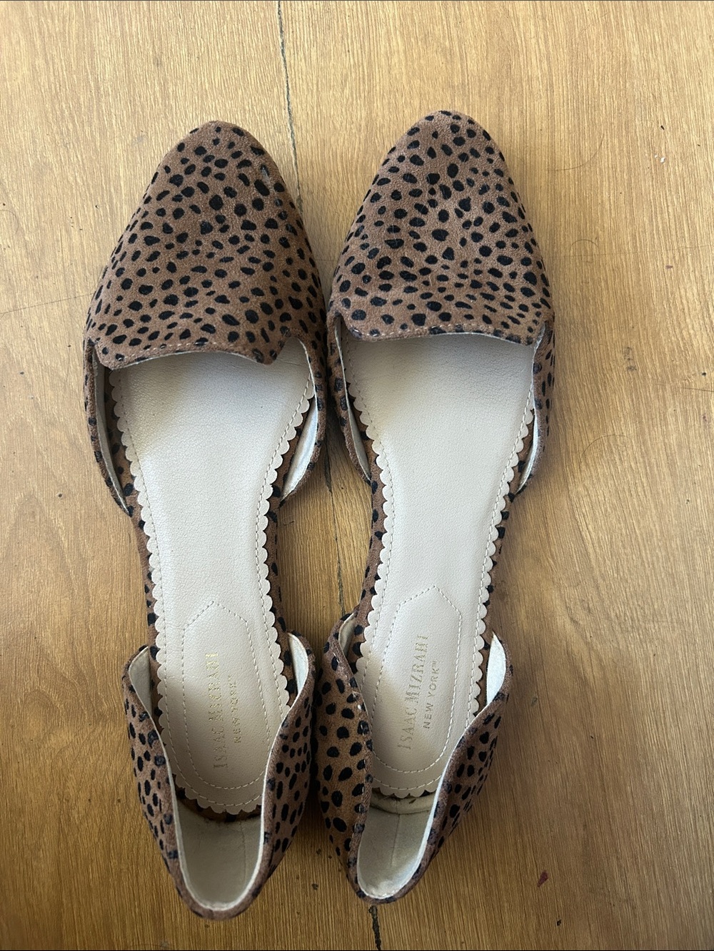 Isaac Mizrahi Cheetah Print Flats